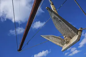 Blue Sky Background Drucke: A ship detail in front of a blue sky