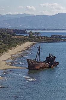 Mediterranean Sea Wrecks Drucke: Shipwreck, beached coaster Dimitrios
