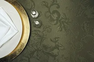 Silk Background Drucke: Silk background and plate setting overhead