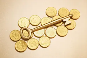 Studio Money Shot Drucke: Skeleton key on coins