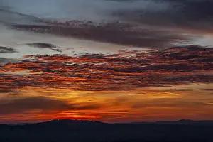 Evening Atmosphere Europe Drucke: Sky and clouds at sunset