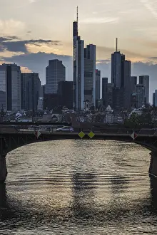 Hesse Landesbank Architecture Drucke: Skyline and banking district at sunset