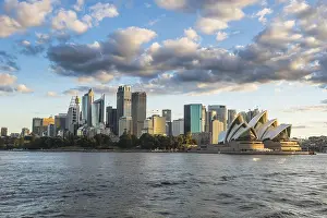 Australian Cityscape Drucke: The skyline of Sydney at sunset