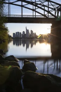 Frankfurt Skyline Drucke: Skyline view, at sunset. On the river Main