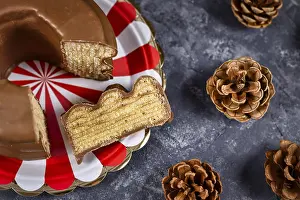 Sweet Dessert Food Photography Drucke: Slice of Baumkuchen cake