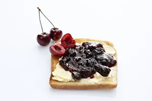 Studio Shot Of Bread Drucke: Slice of toast, toasted slice of bread