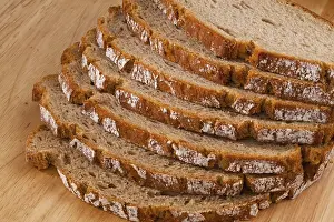 Balanced Diet Meals Drucke: Several slices of dark bread lying next to each other