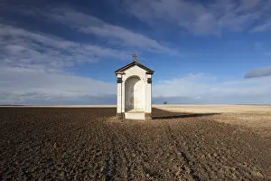Historic City Center Architecture Drucke: A small chapel in the middle of autumn fields