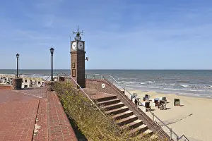 East Frisian Islands Drucke: Small clock tower and steps at the beach