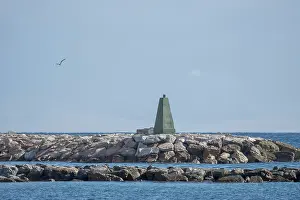 Lighthouse Spain Drucke: Small lighthouse or navigation beacon
