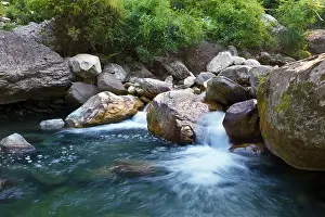 Open Air Scenery Photo Drucke: Small waterfall