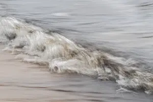 Swedish Countryside Landscape Drucke: Small wave, smudge effect, soft water