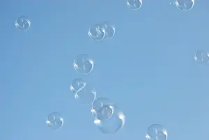 Soap Bubble Drucke: Soap bubbles are floating