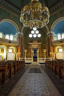 Bilder Datiert 1. Dezember 2024: Sofia synagogue print neo arabic architecture