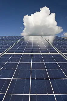 Solar Cell Technology Drucke: Solar panels and sky