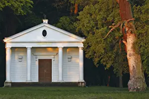 Neoclassical Temple Drucke: Solitude in Sieglitzer Park