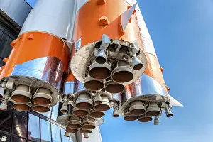 Deserted Night Shot Drucke: Detail of space rocket engine against the blue sky