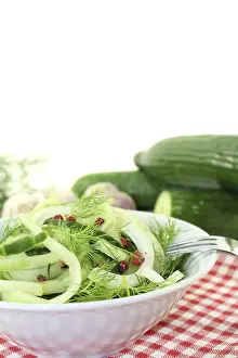 Cucumber Nutrition Facts Drucke: Spaghetti cucumbers with red pepper
