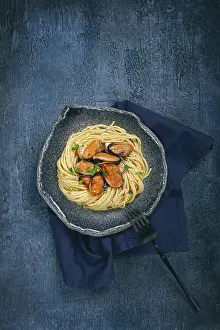 Spaghetti With Mussels Drucke: Spaghetti with mussels, without shell