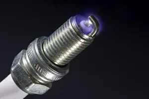Indoor Studio Photography Drucke: Spark plug