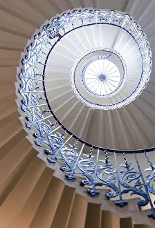 London Architecture Photos Drucke: Spiral Staircase with Blue Railing