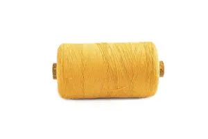 Light Colored Background Drucke: Spool of thread isolated on white background