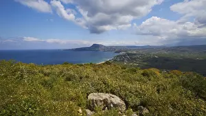West Crete Landscape Drucke: Spring in Crete, panoramic view down to the Drapanon peninsula