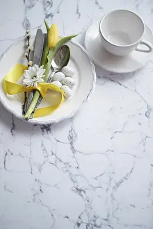 Food Photography Ideas Drucke: Spring Easter Table setting at white marble table