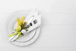 Table Decoration Inspiration Drucke: Spring table setting with mimosa easter holidays dinner