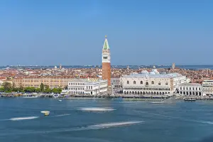St Marks Square Italy Drucke: St. Mark's Square and Campanile
