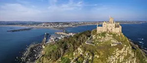 Northern Europe Historical Image Drucke: St Michaels Mount from a drone