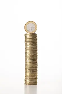 Euro Coins Drucke: Stack of euro coins against a white background
