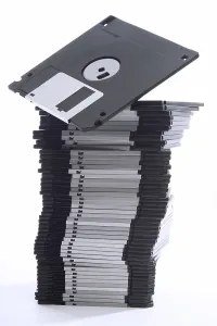 Data Handling Techniques Drucke: A stack of floppy disks