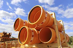 Mutterstadt Development Area Drucke: Stack of KG pipes on a construction site in the Mutterstadt development area