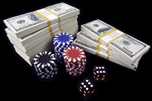 Red Dice Game Drucke: Stack of ten thousand dollar piles of one hundred dollar bills