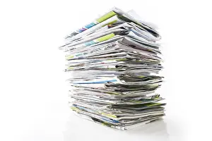 Waste Separation Techniques Drucke: Stack of waste paper, old magazines