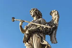 Central Italy Tourist Attractions Drucke: Statue of angel with the sponge