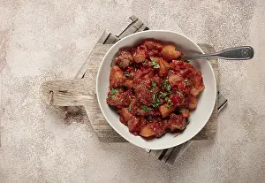 Baked Potato Meal Drucke: Stew with potatoes and vegetables