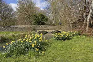 Great Britain River Views Drucke: Stone bridge from 1799, Easter bells