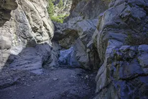 Deserted Spanish Bridges Drucke: Stone bridge, Caldera de Taburiente