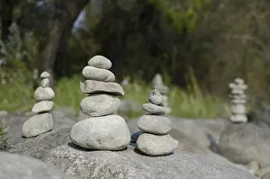 Nature Without Humans Drucke: Stone Stacks in the Nature