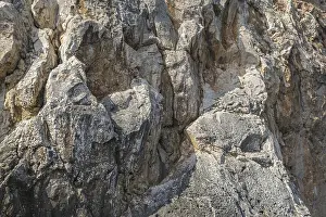 Deserted Cliff Scene Drucke: Stone structures, rocky coast, texture