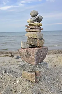 Layered Rock Formations Drucke: Stone tower