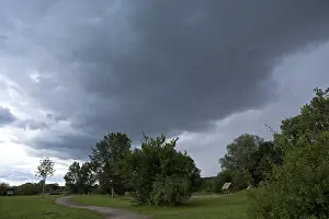 Overcast European Sky Drucke: Storm front approaching, Hitzacker