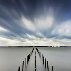 Lembruch Lower Saxony Germany Drucke: Storm at Lake Dummer, jetty