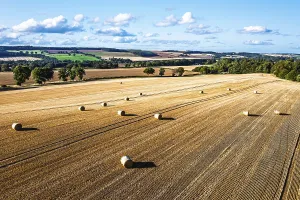 Drone Photography Scotland Drucke: Straw bales in the Scottish fields from a drone