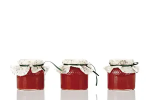 Berry Still Life Drucke: Strawberry jam in jars
