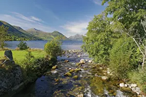 Deserted Lakes In Europe Drucke: Stream, trees, lake and mountains