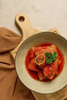 Tomato Sauce Dishes Drucke: Stuffed cabbage rolls, with minced meat