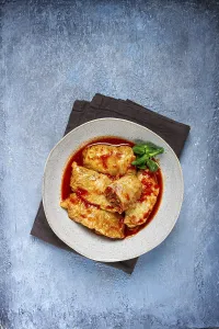 Healthy Eating Meal Drucke: Stuffed cabbage rolls with minced meat
